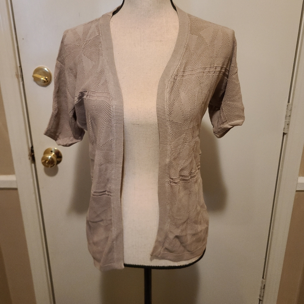 Curlbiuty tan cardigan